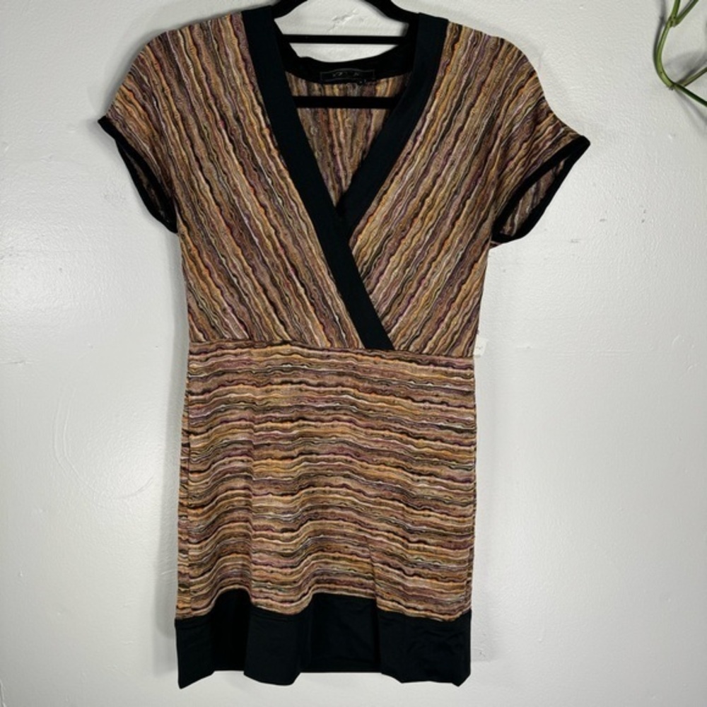 Bcbg knit mini dress V-neck short sleeve sz4 small black orange yellow stripe